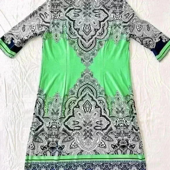 Sandra Darren dress, size 12, green, grey and black, cocktail dress. - Picture 7 of 7